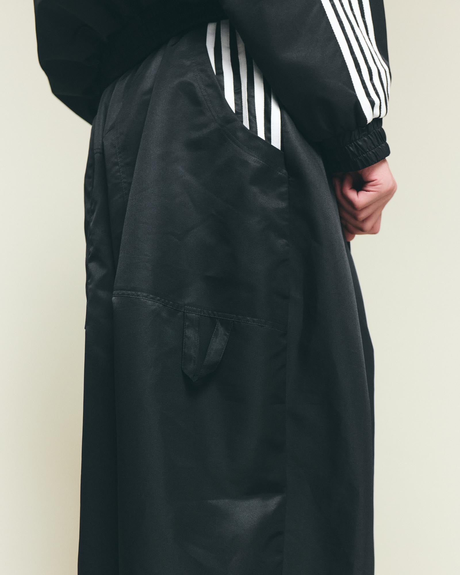 Neo Volume Pants - Black
