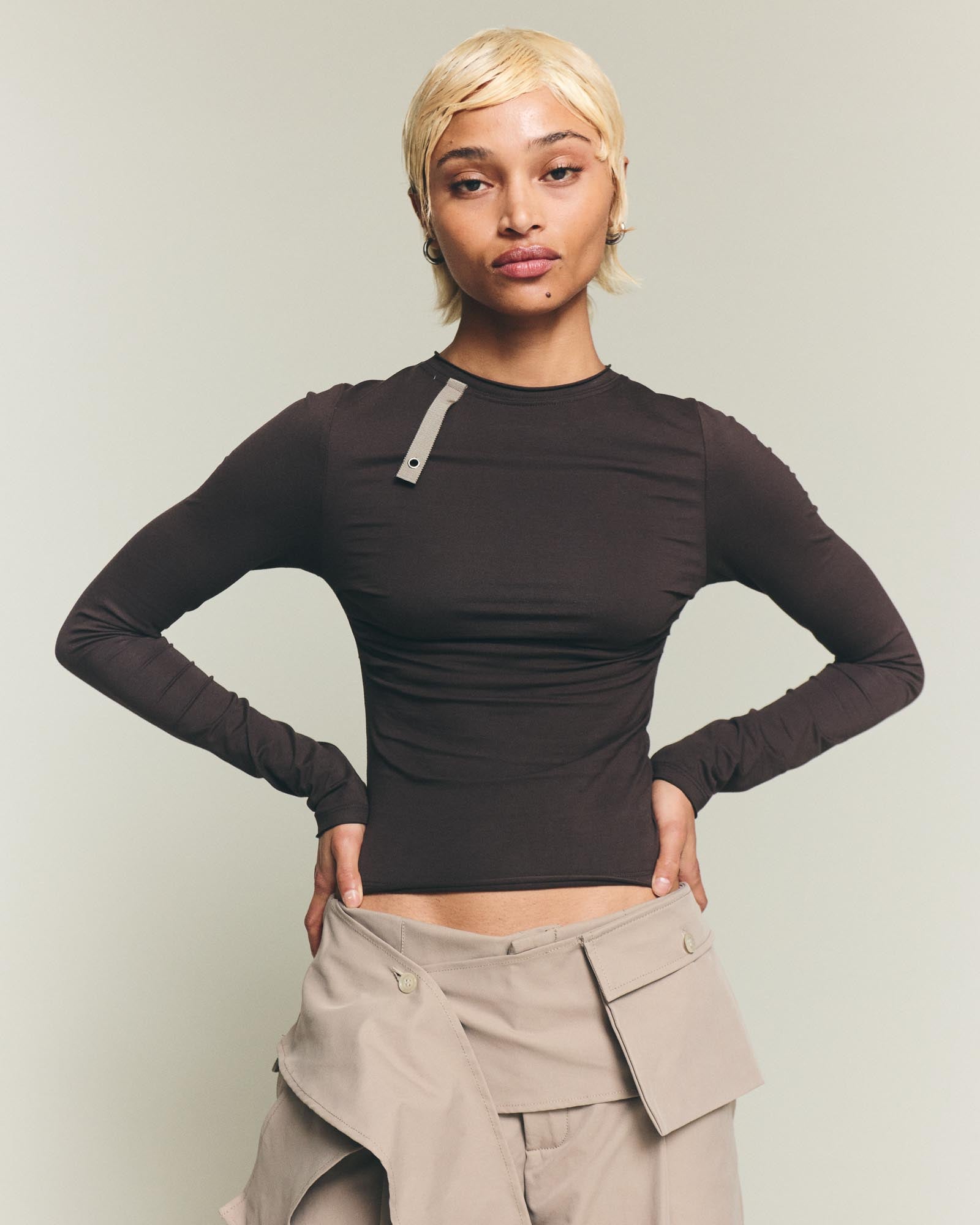 Contour Long Sleeve - Brown